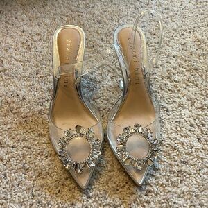 Gianni Bini Amina Muaddi Lookalike Vivyee Clear Vinyl Cakestand Heel Slingback
